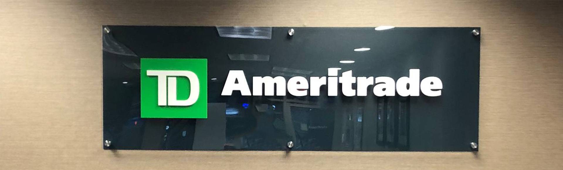 We are a full-service signage company providing holistic sign solutions for banks, brokerages, and other financial agencies in NJ and the NYC metro area.