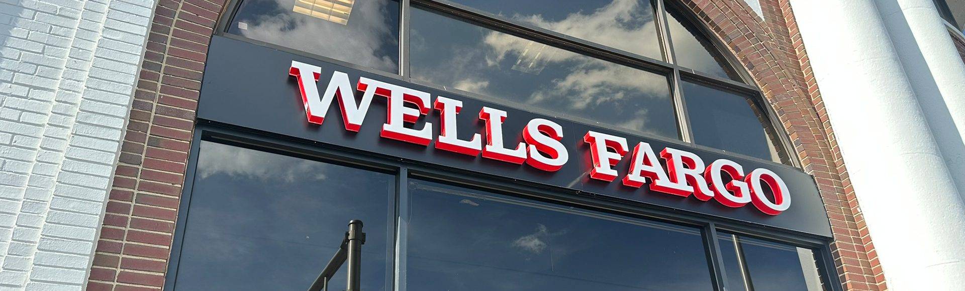 We are a full-service signage company providing holistic sign solutions for banks, brokerages, and other financial agencies in NJ and the NYC metro area